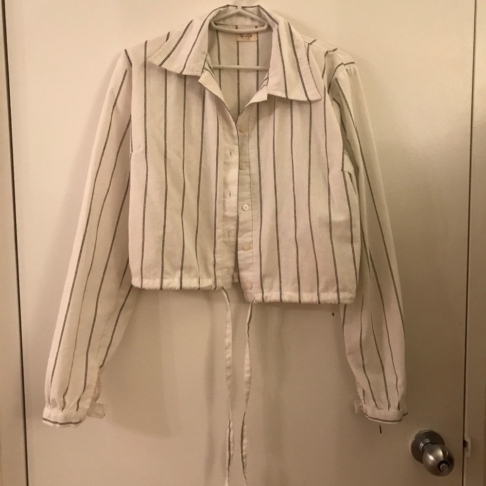 White and black strips cropped shirt from brandy